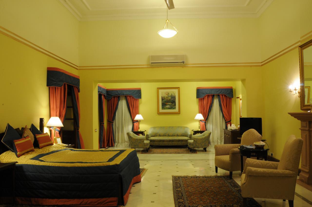 Palace Hotel - Bikaner House Mount Abu Exterior photo